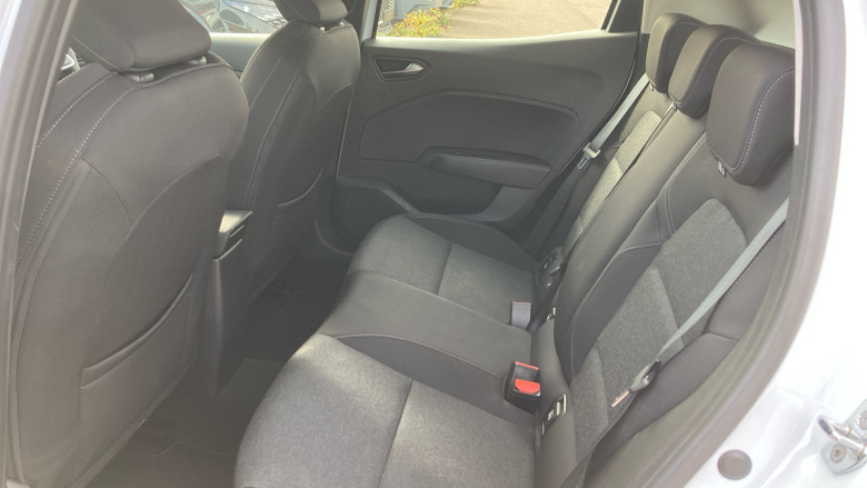 Renault Clio 1.0 TCe 90 Iconic Edition 5dr Petrol Hatchback